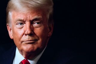 Podle insiderů to byl Trumpův nápad. Ten se teď k obřímu fiasku FIFA nezná